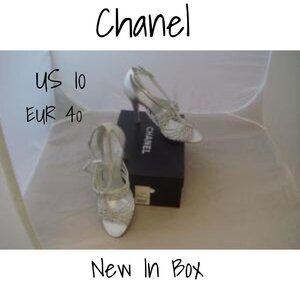 Chanel Silver Knotted Leather CC Ankle Strap Sandals 40 New In Box